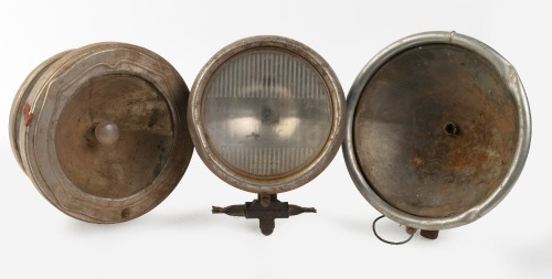 GUIDE HEADLIGHTS: Three Guide 'Tiltray' headlamps