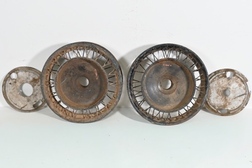 LANCIA: Two Lancia Lambda 'early series (first to sixth series)' wheels with backing plates