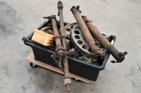 LANCIA: A tub of assorted Lancia Lambda brake shoes and front & rear brake cross shafts - 3