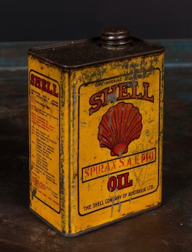SHELL: A Shell one quart oil tin Spirax SAE 140