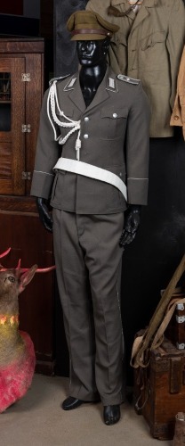 GERMAN MILITARY: A German military uniform, possibly Africa Corps