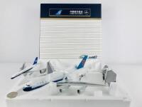 CHINA SOUTHERN AIRBUS A380: 2 Models (longest 38cm): A 1:200 scale resin model, registration 'B-6136' in presentation box, mint condition, never assembled and A 1:500 scale metal model, 'B-6136' - 2