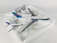 CHINA SOUTHERN AIRBUS A380: 2 Models (longest 38cm): A 1:200 scale resin model, registration 'B-6136' in presentation box, mint condition, never assembled and A 1:500 scale metal model, 'B-6136' - 4