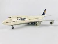 LUFTHANSA BOEING 747-400: A 1:200 scale (35cm long) 'Boeing 747-400' resin body with plastic wings, registration 'D-ABVB Bonn', Zertifikat Modell #3733 - 3
