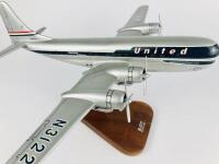 UNITED AIRLINES: A 1:100 scale (33cm long) 'Boeing Stratocruiser' wooden model, registration 'N31225'. - 3