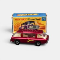 FREEMAN: A Matchbox Superfast Freeman inter-city commuter model, finished in a dark pink paintwork, model number 22, made in England