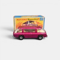 FREEMAN: A Matchbox Superfast Freeman inter-city commuter model, finished in a dark pink paintwork, model number 22, made in England