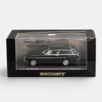 VOLVO: A 1:43 scale Minichamps 1971 Volvo P1800 ES model, finished in morkgron green paintwork, limited edition 1440 pieces, model number 430 171616