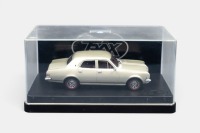 HK PREMIER: A Trax 1:43 scale Holden HK Premier sedan model, finished in silver mink paintwork, model number TR68