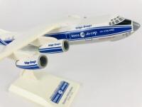 VOLGA-DNEPR AIRLINES: A 1:200 scale (25cm long) 'Ilyushin-76TD-90VD' resin model registration 'RA-76950' - 3