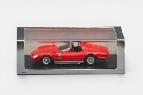 BIZZARRINI: A Spark 1:43 scale 1966 Bizzarrini Spyder GT 5300 (S0390) in red paintwork in original box