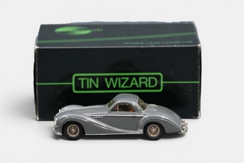 422 · DELAHAYE: A Tin Wizard (Germany) 1:43 scale 1953 Delahaye 235 Coupe 'Saoutchik' Pariser saloon (TW325-2) in grey paintwork in original box
