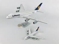 LUFTHANSA AIRBUS A380-800: 2 Models : A 1:200 scale plastic model, registration 'D-AIMA', and A 1:400 scale metal model on wheels, registration 'D-AIMA'.