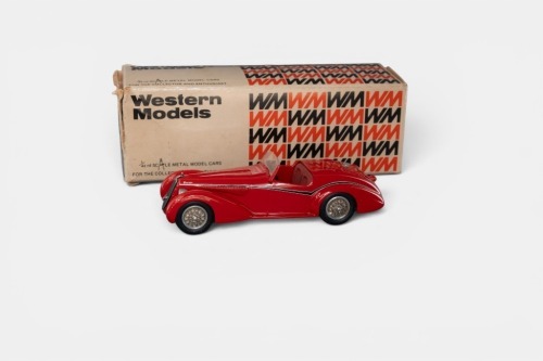 ALFA ROMEO: A 1:43 scale Western models 1938 Alfa Romeo 8C 2900B Spyder model, a white metal model finished in bright red paintwork, model number WMS 33, made in England