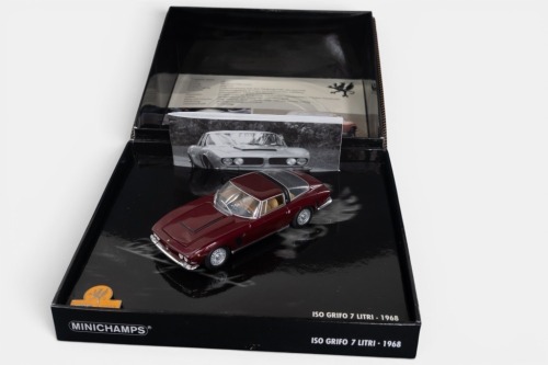 ISO GRIFO: A 1:43 scale Minichamps 1968 Iso Grifo 7 litri model, finished in red metallic paintwork, in Iso Grifo special flip top packaging, limited edition of 3333 pieces, model number 436 128221