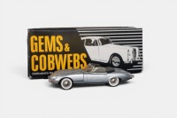 JAGUAR: A 1:43 scale Gems & Cobwebs 1972 Jaguar V12 convertible model, a white metal model finished in silver paintwork, model number GC22, made in England - 2