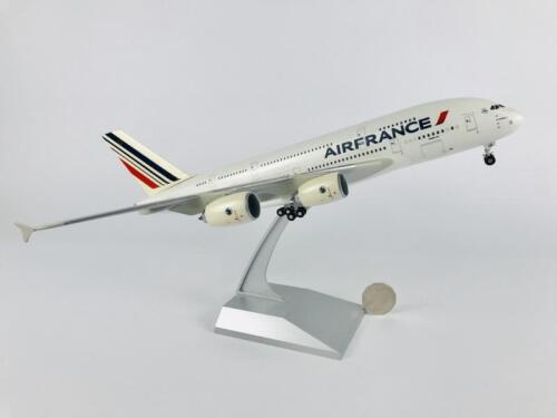 AIR FRANCE AIRBUS A380: A 1:200 scale (38cm long) resin model, registration 'F-HPJA', on stand with wheels.