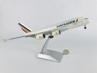 AIR FRANCE AIRBUS A380: A 1:200 scale (38cm long) resin model, registration 'F-HPJA', on stand with wheels.