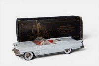 LINCOLN: A 1:43 scale Brooklin collection 1960 Lincoln Continental Mk V convertible model, a white metal model finished in white paintwork, model number BRK 57, made in England - 2