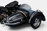 BMW R50: A 1:10 scale Franklin Mint model, this is of a 1957 BMW R50 motorcycle with a steib sidecar - 3