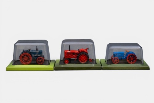 ENGLISH TRACTORS: Three Hachette Partworks 1:43 scale English tractor models including 1926 Austin BO28, 1933 Austin Diesel 22-35, 1960 Nuffield Universal Four