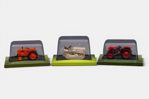 ITALIAN TRACTORS: Three Hachette Partworks 1:43 scale Italian tractor models including 1939 Fiat 40 Boghetto, 1951 Fiat 25 R, 1958 Same 240 DT