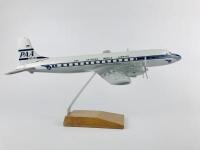PAN AM DOUGLAS DC 6B: A 1:100 scale (44cm long) wooden model, 'Clipper Liberty Bell', registration 'N6519C' - 4