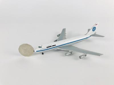 PAN AM BOEING 747: A 1:400 scale (17cm long) metal model, 'Clipper Juan Trippe' registration 'N747PA'