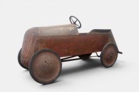 PEDAL CAR: A circa 1950s metal bodied pedal car, possibly by Cyclops - 3