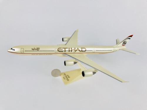 ETIHAD A340-600: A 1:100 scale (38cm long) plastic model, regisration 'A6-AUH'.