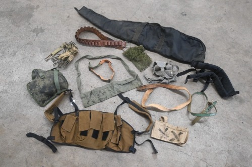 MILITARIA: A collection of military vintage straps, belts and bags
