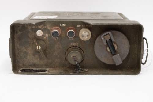 RADIO TELEPHONE: A Korean war era US army radio telephone, remote control C-433/GRC, made by Heldor Electronics MFC, USA