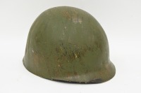 HELMET: A vintage military helmet believed to have been used by Field Regiment, with inside marked '1 FD Regt.Newman' - 2