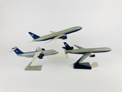 UNITED AIRLINES: Three models (longest 31cm): A 1:200 scale BAe146-300 plastic model, registration ' N614AW', A 1:200 scale Boeing 777 plastic model, registration 'N777AU', and A 1;200 scale Douglas DC9 plastic model, registration 'N1847U'.