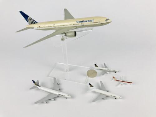 CONTINENTAL AIRLINES: Five models (longest 26cm): A 1:200 scale plastic Boeing 737 and 4 miniature metal models.