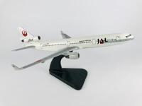 JAPAN AIRLINES MD11: A 1:50 scale (43cm long) wooden model, registration 'JA8580'. - 2
