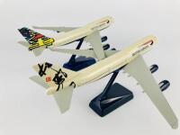 BRITISH AIRWAYS BOEING 747: Two 1:200 scale (28cm long) plastic models with different artwork on the tails. - 3