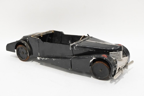 GRAHAM-PAIGE: A period scratch built metal model of a Graham-Paige style car, 52cm long