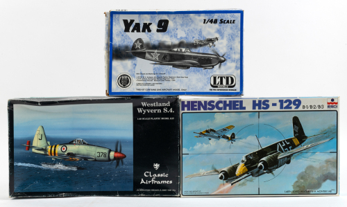 WWII AIRCRAFT: Three 1:48 scale WWII era aircraft model kits