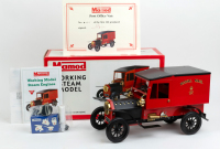 POST VAN: A Mamod live steam Post Office Van Model P01, in Royal Mail livery, complete within box. Limited edition 151 of the first 200 produced