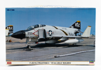F-4B/N/J PHANTOM II: A Hasegawa 1:72 scale F-4B/N/J Phantom II 'VF-84 Jolly Rogers' model kit in box - 2