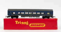 TRI-ANG: A c1960s Tri-ang Railways HO / OO scale 'Trans Australia' diner car (R.447) blue with yellow stripes in original box
