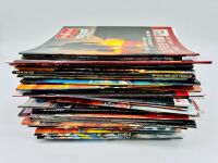 V8 SUPERCARS: A large group of race programmes [Location: Sydney] - 2