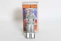 SCIENCE FICTION TOYS: A group of science fiction toys - 6