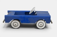 PEDAL CAR: A childrens metal ride-on pedal car, 92cm long