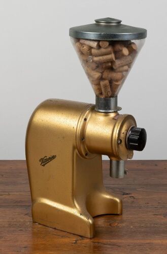 OFFICINE VITTORE: A circa 1940s to 1960s Officine Vittore (Bologna, Italy) coffee grinder machine, 'Tipo MSB'