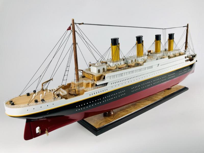 TITANIC: A 1:200 scale (103cm long) wooden model of the 'S.S. Titanic ...