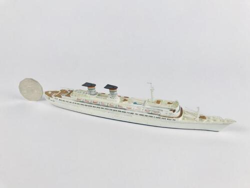 ITALIAN LINES: A 1:1250 scale (22cm long) metal model 'Raffaello' circa 1965