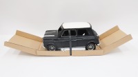 MINI COOPER: A Retro Delights modern metal Mini Cooper (RD354) ornamental model, length 30cm - 2