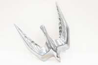 FORD: A chromed metal hood ornament in the form of a flying bird, believed to suit Ford XK, XL, XM, XP - 2